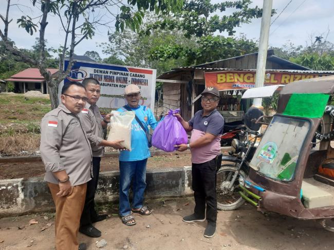DPC IMO ROHUL Salurkan Bantuan Kepada Warga Yang Kurang Mampu