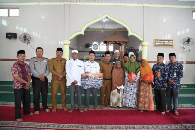 Baznas Siak Salurkan Zakat Tahap I Tahun 2020 Rp.2,3 Miliar kepada 870 Orang
