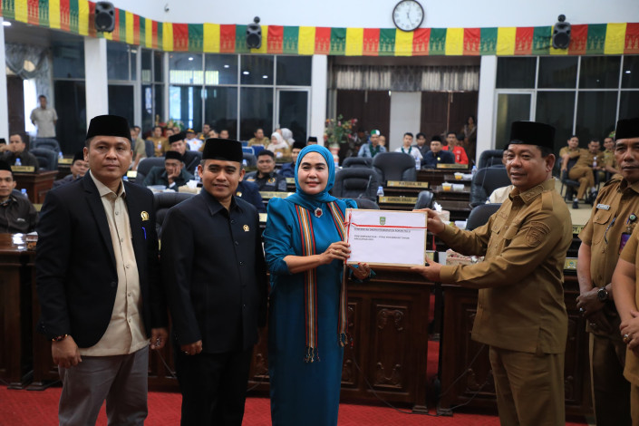 Wabup Syafaruddin Poti Hadiri Rapat Paripurna Penyampaian KUA-PPAS Perubahan Tahun Anggaran 2025
