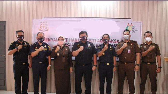 Kejari dan Kasi Pidsus Bengkalis Raih Penghargaan