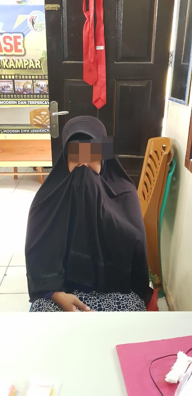 Ketahuan Bawa Shabu Seorang Wanita Diamankan Sipir Lapas dan Diserahkan ke Polres Kampar