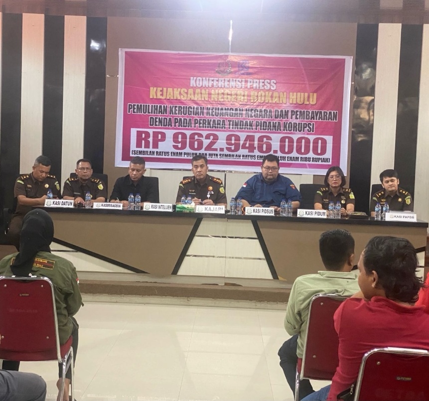 Kajari Baru Rokan Hulu Gelar Coffee Morning Bersama Puluhan Wartawan