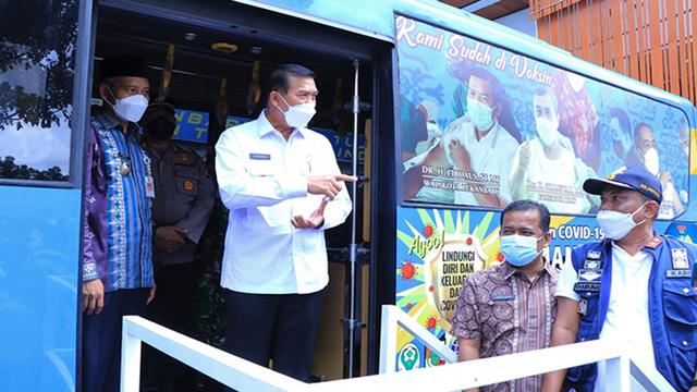 Pemerintah Kota Pekanbaru Luncurkan 5 Bus Vaksinasi Covid-19 Keliling