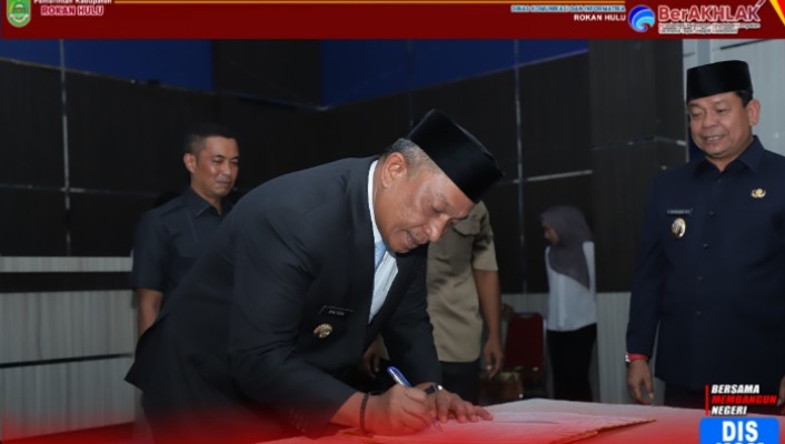 Pelantikan Pejabat Eselon III Dan IV Pertama Dimasa Kepemimpinan Anton dan Poti