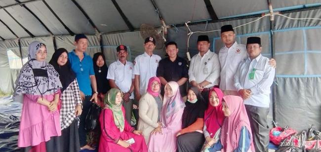 Androy, wakil ketua DPRD siak kunjungi warga terkena musibah kebakaran di dampingi PAC Gerindra Tual