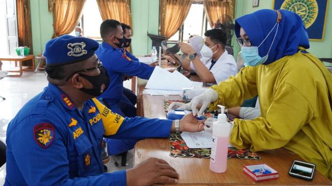 Sat Polair Polres Siak Gelar Donor Darah Dalam Rangka Memperingati HUT Polairud Ke - 70