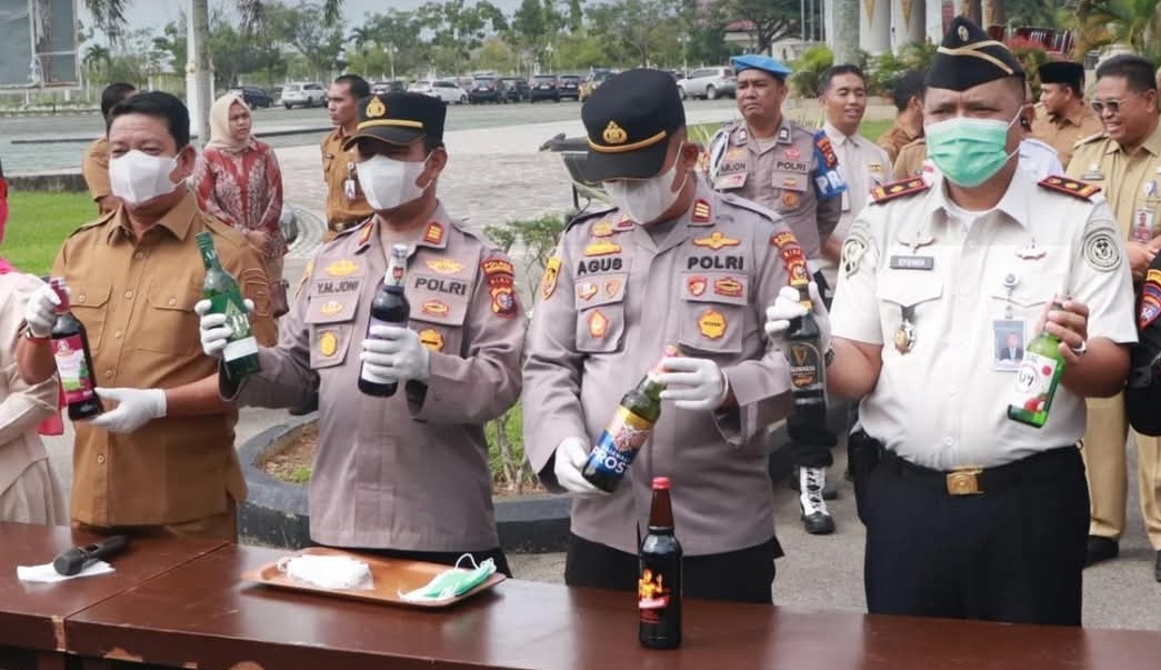 Kalapas Pasir Pangarayan Hadiri Pemusnahan Barang Bukti Hasil Penegakan Perda 2025