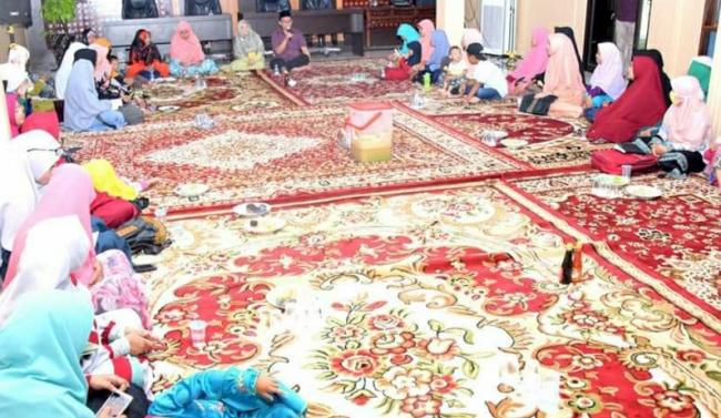H. Khairul Umam Adakan Pengajian Bulanan dan Shukuran