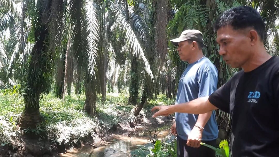 Warga Teluk Aur Meminta PT. Karya Samo Mas Untuk Cabut Pipa Land Aplikasi