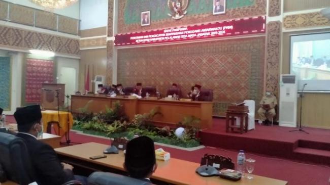 Paripurna Istimewa, Baharuddin Resmi Dilantik Jadi Ketua DPRD Kabupaten Pelalawan