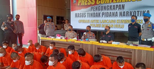 Polres Rokan Hulu Menggelar Conference Pers Pengungkapan Tindak Pidana Narkotika