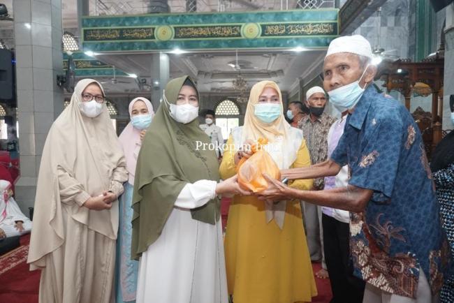 Dharma Wanita Persatuan Inhil Gelar Pesantren Kilat di Mesjid Al Huda Tembilahan