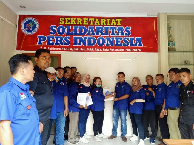 Ketum DPP SPI Secara Resmi Serahkan SK DPP Kabupaten Kampar