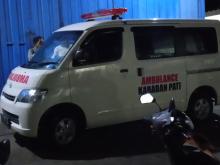 Seorang warga ditemukan tewas di duga akibat tersengat aliran listrik disawah