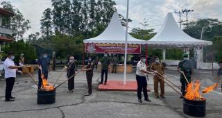 Kejari Rohul Musnahkan Barang Bukti Kasus Narkoba