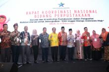 Bupati Himbau Penghulu Patuhi Arahan Mendagri Terkait Fasilitasi Perpustakaan Kampung