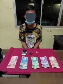 Tim Opsnal Satres Narkoba Polres Kuansing Mengungkap Kasus Narkoba Jenis Sabu