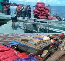 Tim Gabungan Menemukan Beberapa Karung Bawang Merah Ilegal