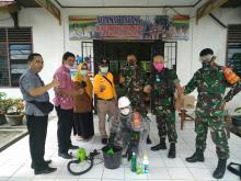 Babinsa Sekecamatan Sail, Lurah serta Camat Besinergi Melawan Virus Covid-19