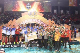 Kapolri Tutup Turnamen Bola Voli Sekaligus Resmikan Pembangunan Sumur Bor Dan Filtrasi Air Bersih Di